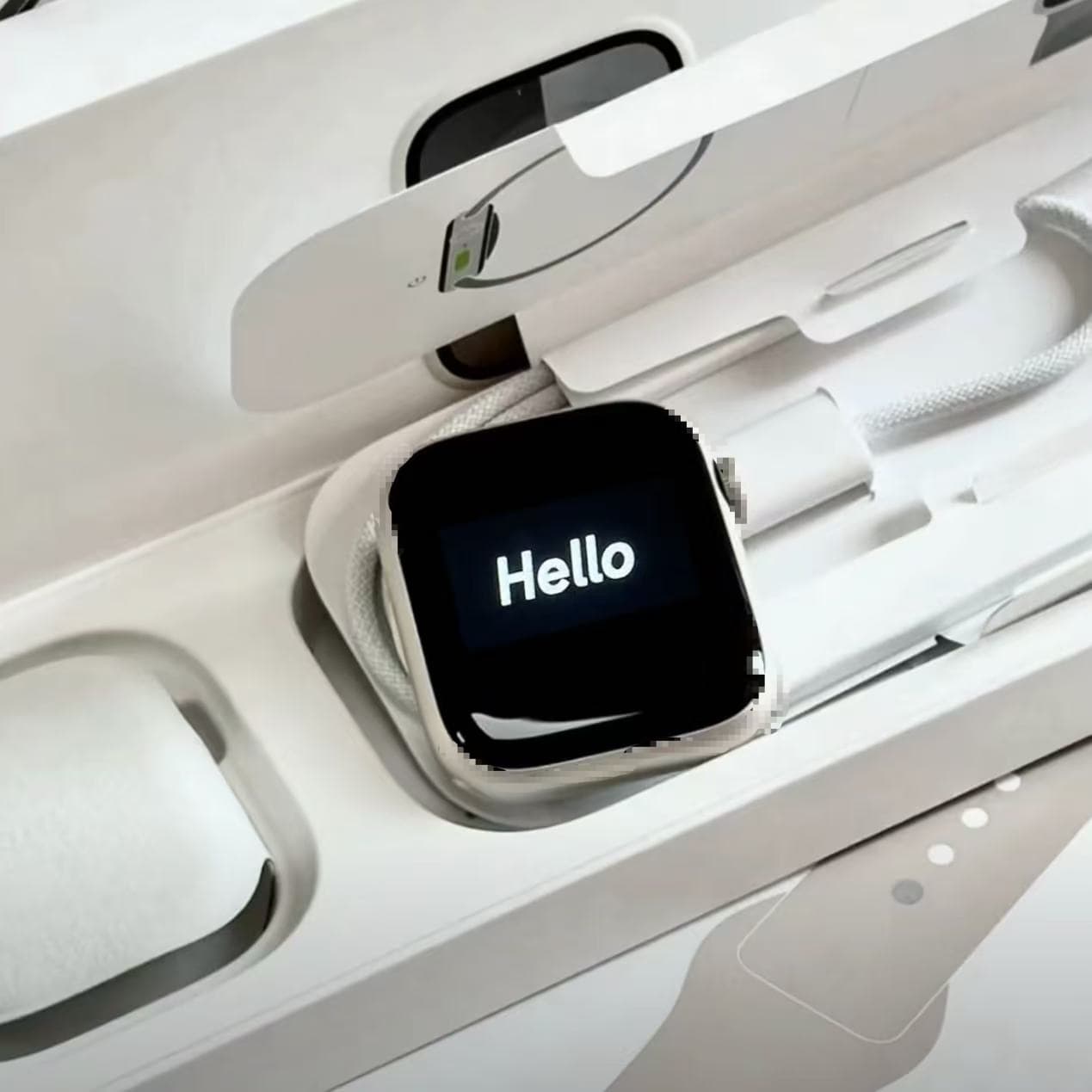 Huaqiangbei 2025 New S10 Smart Watch iWatch 10 Bluetooth Sports Dynamic Island Function Call Watch
