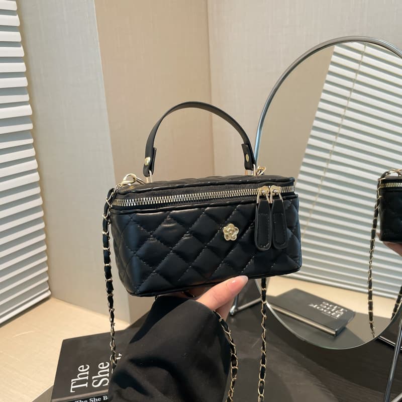 Cross-border Diamond Quilted Thread Small Square Bag 2025 Trendy Luxury Chain Ins Crossbody Bag Handbag Shoulder Bag