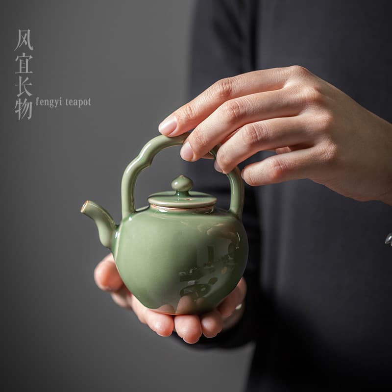 Shulan Yue Kiln Celadon Wu Jing Lifting Handle Teapot Handmade Japanese-style Plum Green Ceramic Teapot for Home Brewing Kung Fu Tea Set