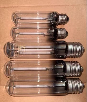 High-efficiency sodium lamps: 600W, 150W (E40), 150W dual-tube (E40), 70W (E27)