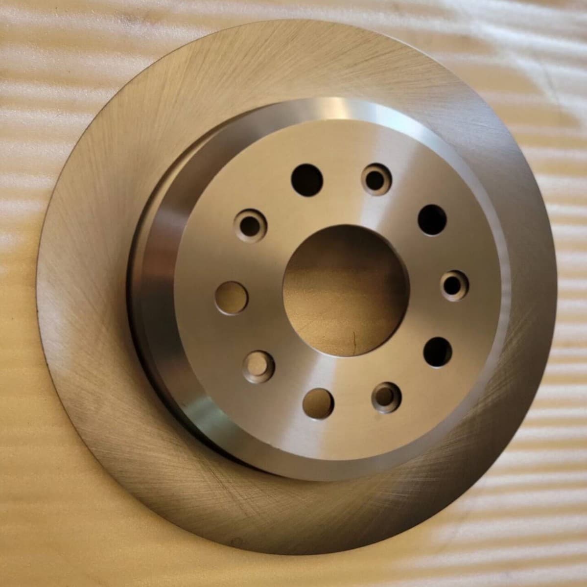 Compatible with Jeep Wrangler rear brake disc and brake pad 68249592AB;68249590AA
