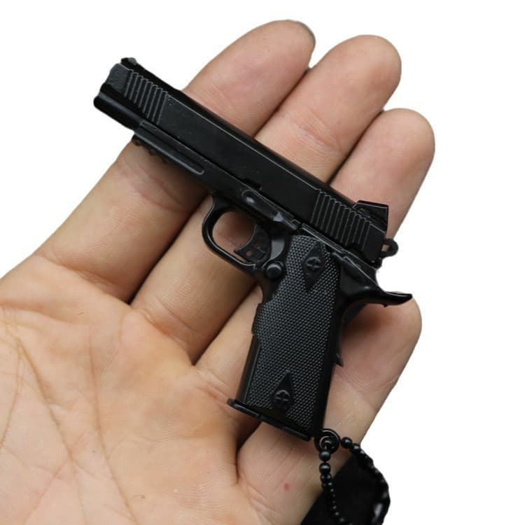 1: 3-Gun Model Standard Disassembly M1911 Colt Model Keychain Export Hanging Ornament Non-Firing