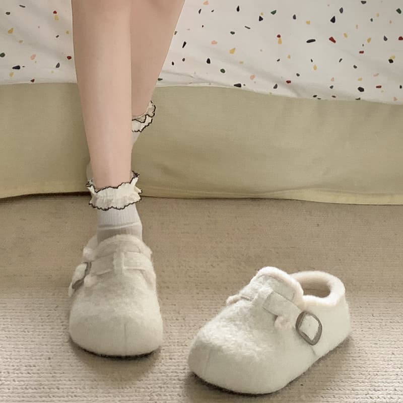 Fashion Elegant White Flat Cotton Shoes Women 2024 New Winter Fleece Lined Thick Warm Slip-On Birkenstock Shoes