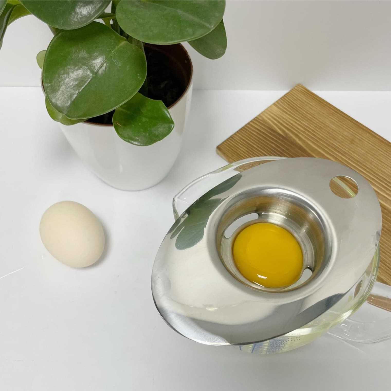304 Stainless Steel Egg Separator Yolk White Separator Egg Liquid Filter Baking Egg Separator Cup