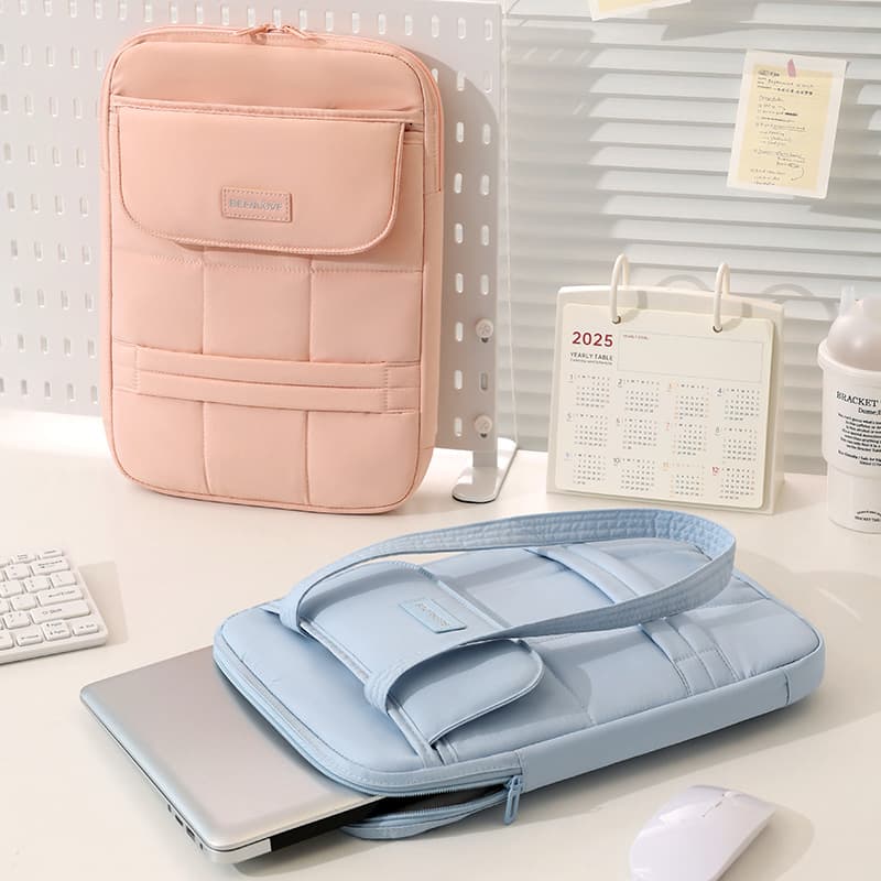 Runhui's new Cloud-based dual-use laptop bag/travel shoulder bag/laptop sleeve