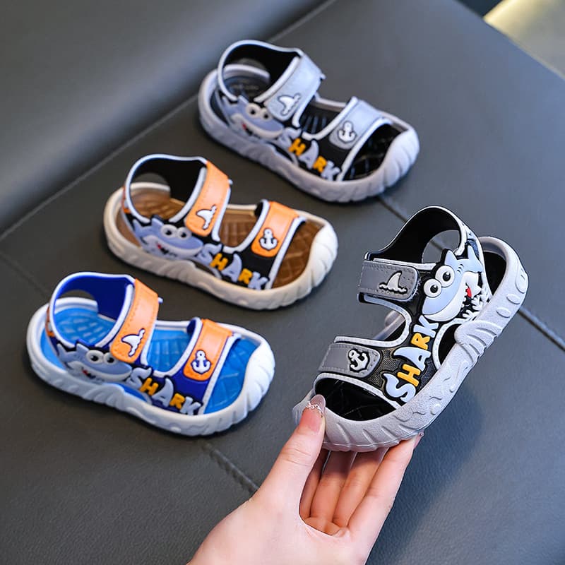 Hot-selling export children's sandals, baby outdoor anti-collision non-slip sandals, cartoon soft sole Velcro sandals for boys