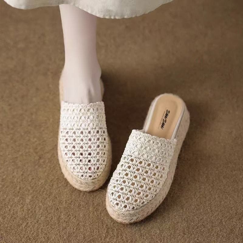 Thick-Soled Mesh Breathable Half-Slippers 2026 Casual Hollow-Out Retro Closed-Toe Slippers Summer Outdoor Wedge Mules