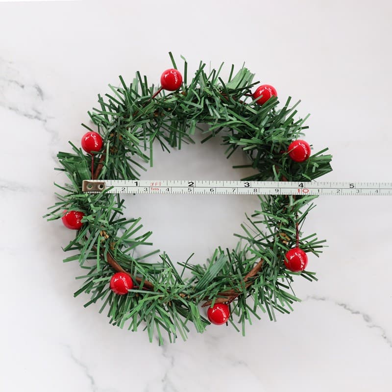 Amazon Christmas Decoration PVC Grass Strips Pine Needles Plastic Simple European American Red Berry Vine Wreath Candle Holder Gift