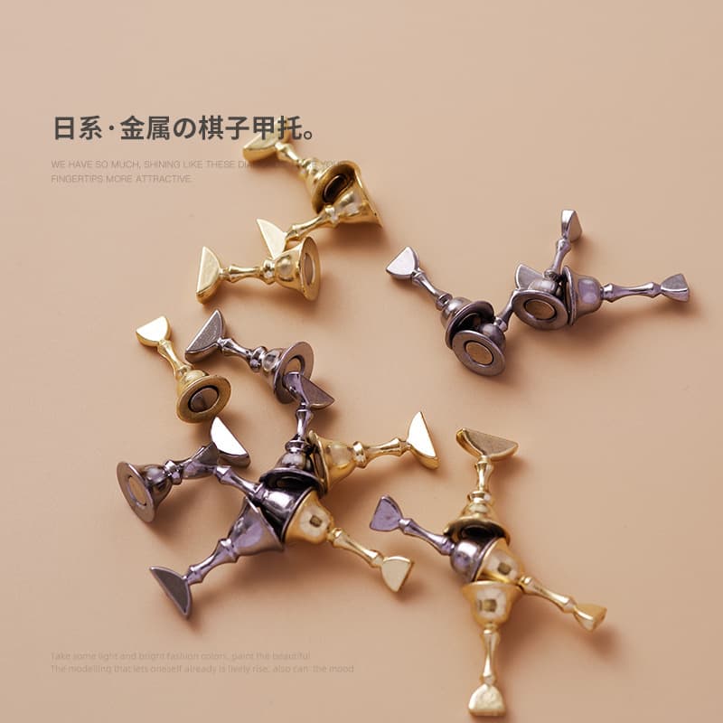 Manicure Wearing Nail Holder Alloy Chess Piece Metal Nail Holder Nail Art Work Beginner Practice Display Stand Small