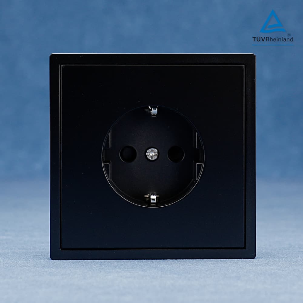 Cross-Border Tuv Certified European Standard Ce Socket Electrical Socket European Standard Pc Wall Switch