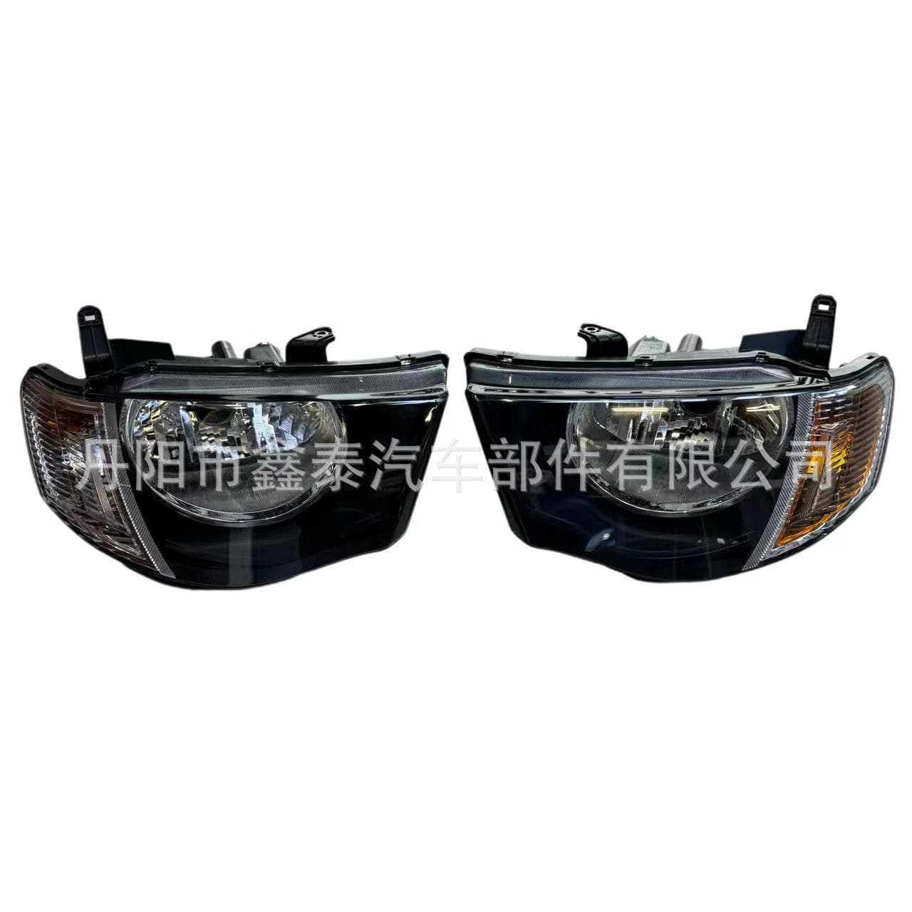 Compatible with Mitsubishi L200 TRITON 2009 Headlight Front Light Turn Signal Fog Light Auto Parts