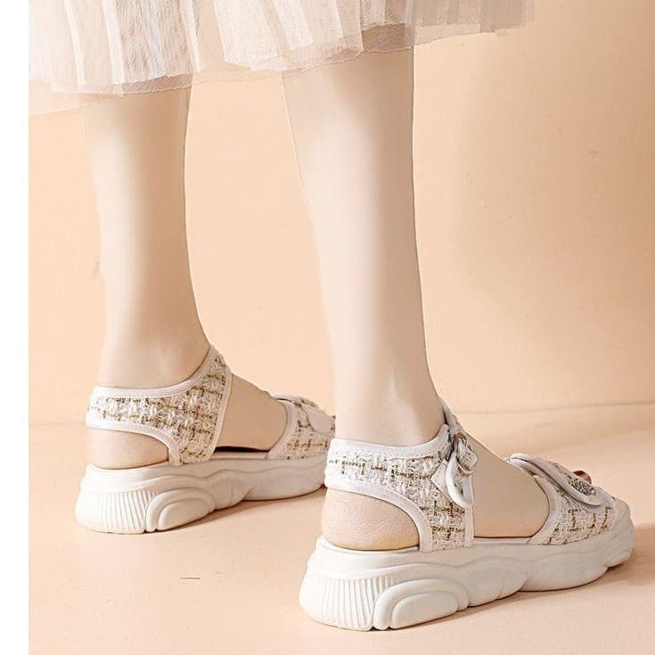 Sandals for women 2025 new style versatile small fragrance Velcro summer outer wear Internet celebrity fashion non-slip beach sandals for women