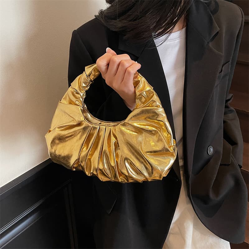 New Women's Shiny Metallic PU Cloud Bag with Fashionable Pleated Design, Handbag, European and American Style Women's Tote