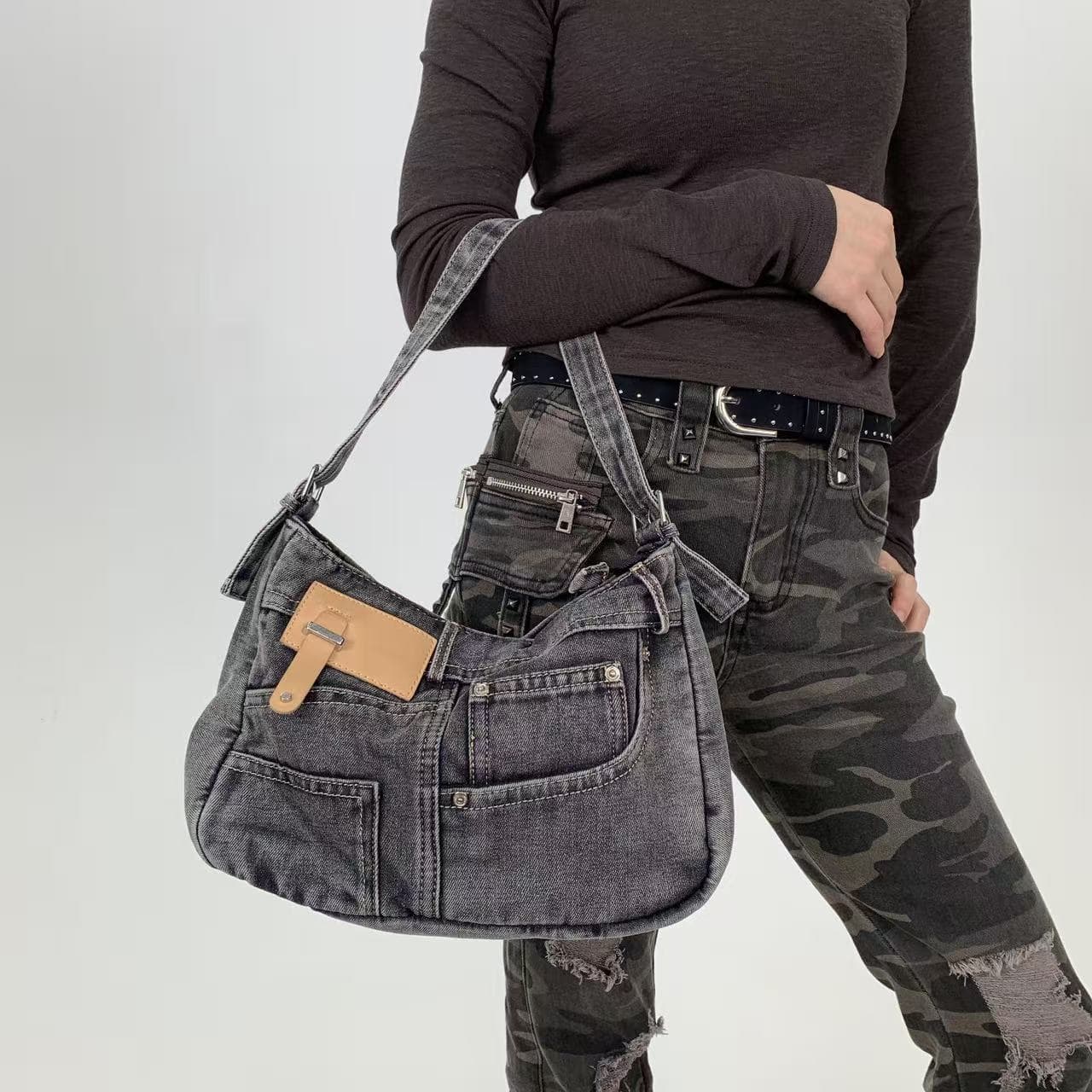 Cross-border fashionable street denim washed denim crossbody bag for women, personalized splicing and versatile shoulder bag