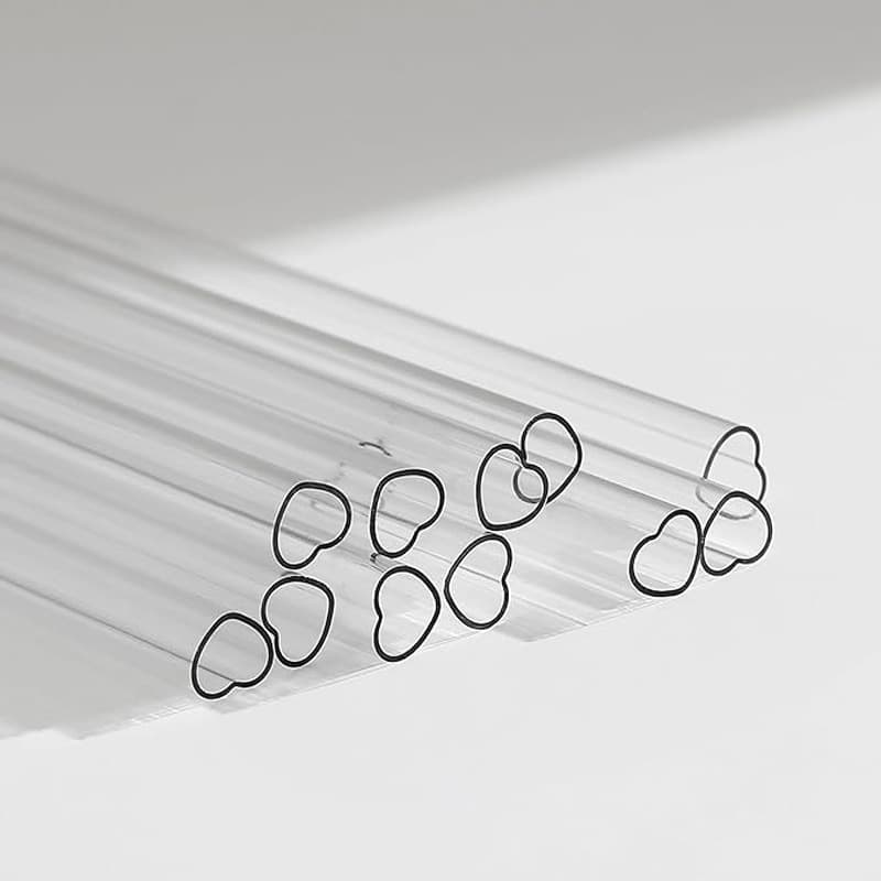 Transparent heart-shaped straws with cleaning brushes, reusable high-temperature resistant Tritan straws, factory direct sales