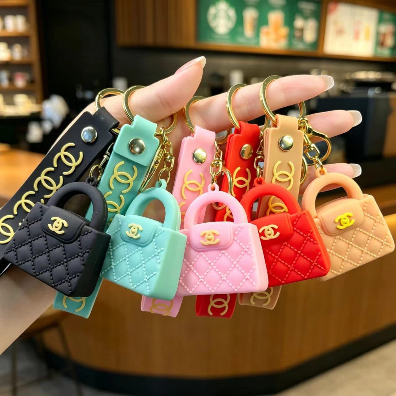 Hot-selling Simple Little Fragrance Style Bag Keychain Women's Exquisite Pendant Car Key Chain Decoration Small Gift Wholesale