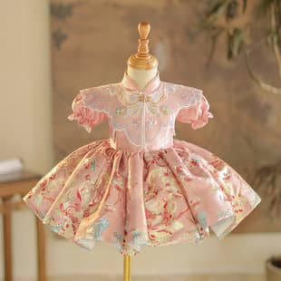 First Birthday Dress Baby Girl Princess Dress 2026 Spring Chinese Style Girl National Style One Year Birthday Grabbing Zhou Banquet Tang Suit