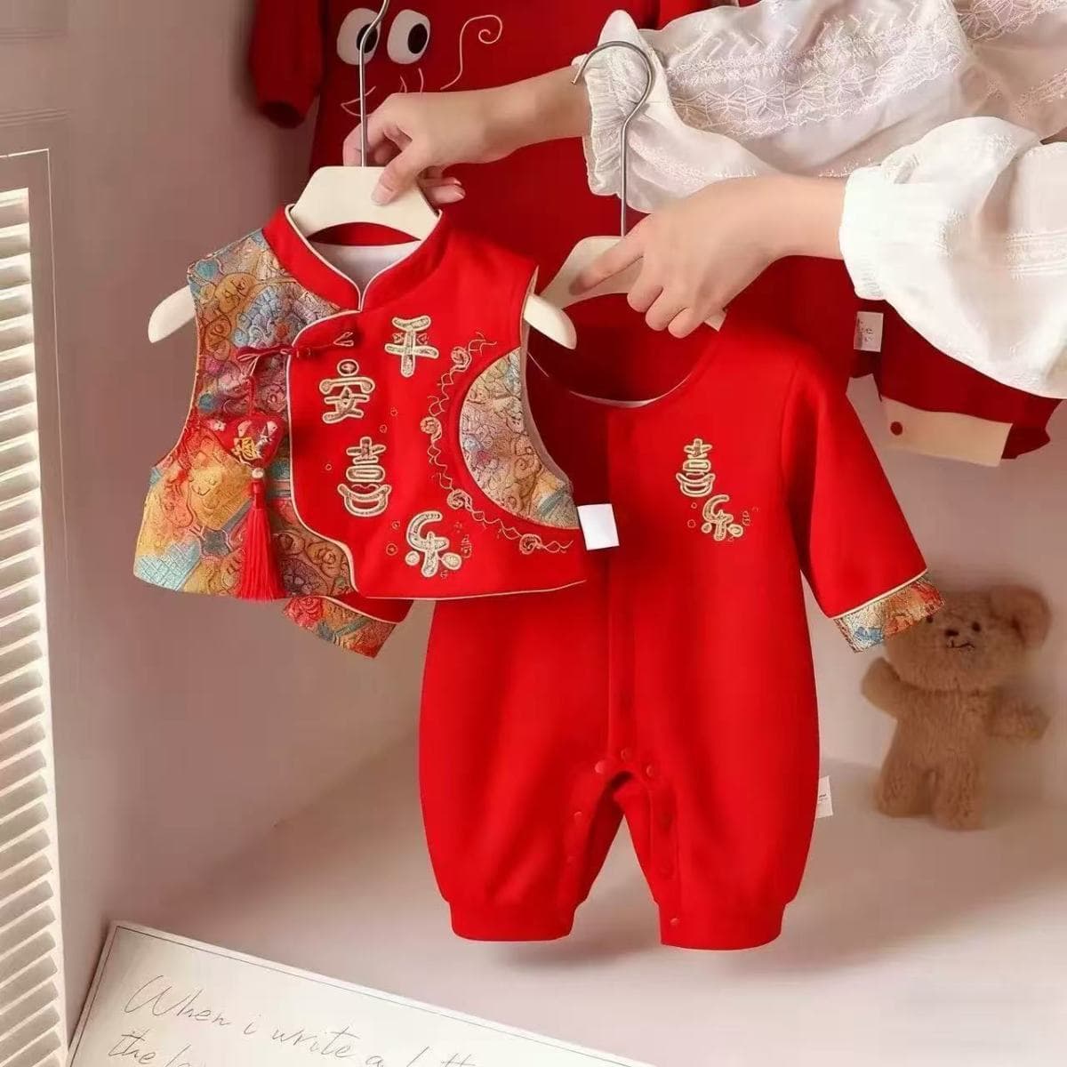 Spring and Autumn baby 100-day baby girl double-layered one-year-old dress suit new Chinese style children's birthday party outer wear clothes