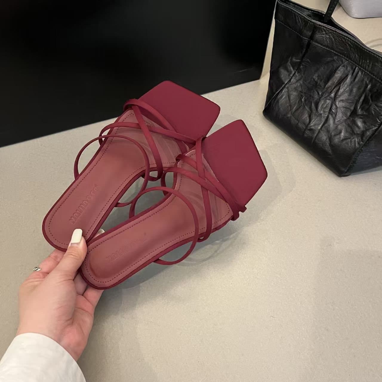 Petite Flattering Commuter-Friendly Square-Toe Shoes 2026 Viral Japanese Fashion Stable Non-Chafing Sandals for Women