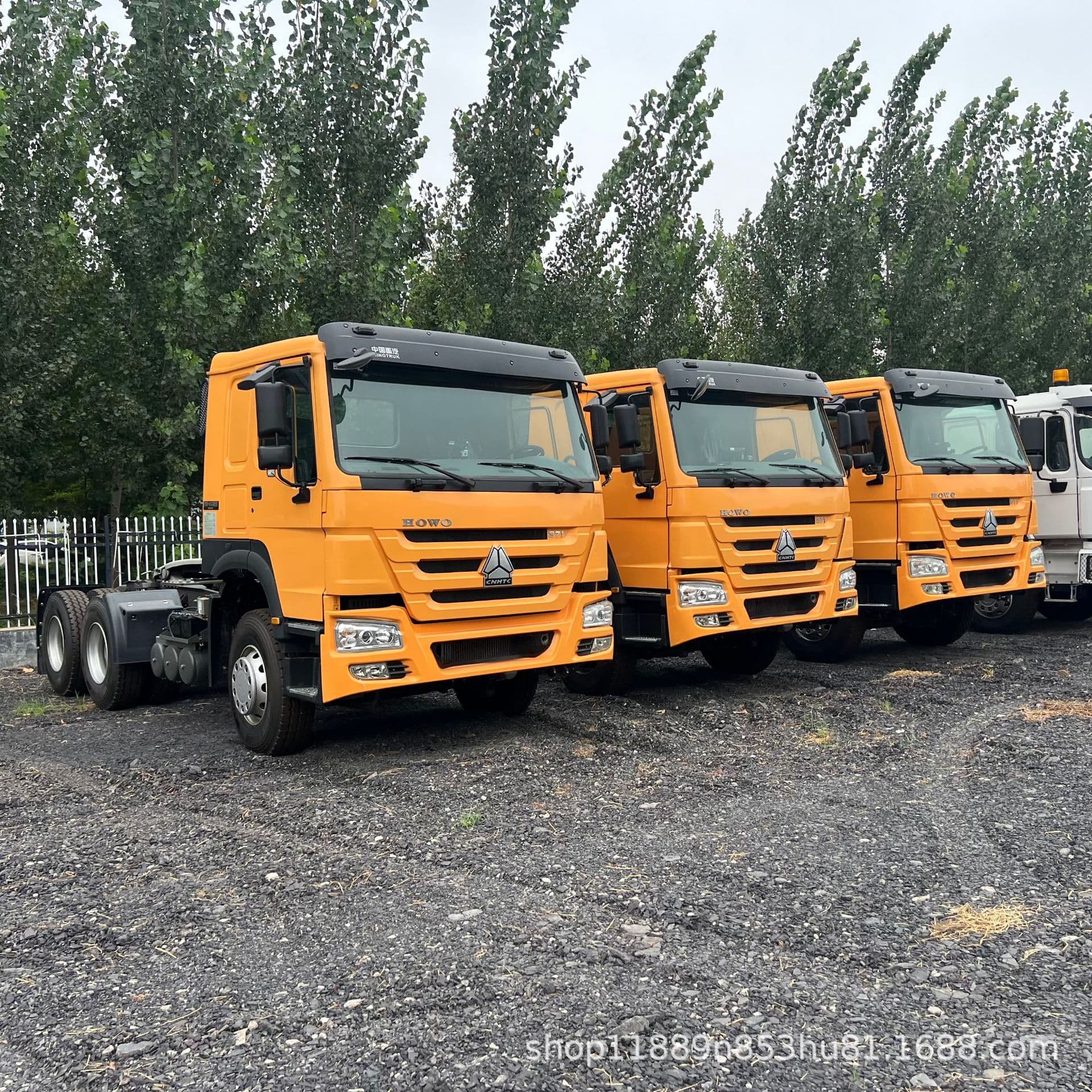 Sold to Africa used Howo dump tractor refurbished rear eight-wheel dump truck 375 horsepower tractor head