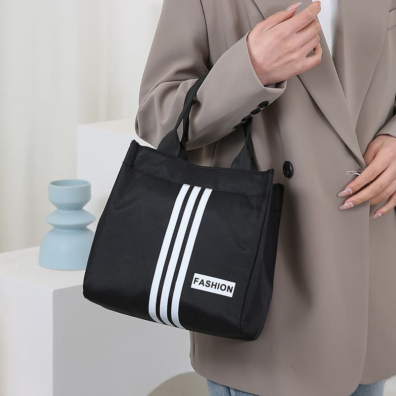 Large Capacity Canvas Handbag City Simple Style Lunch Box Bag Mommy Bag Commuter Bag Polyester Lining Zipper Closure Soft