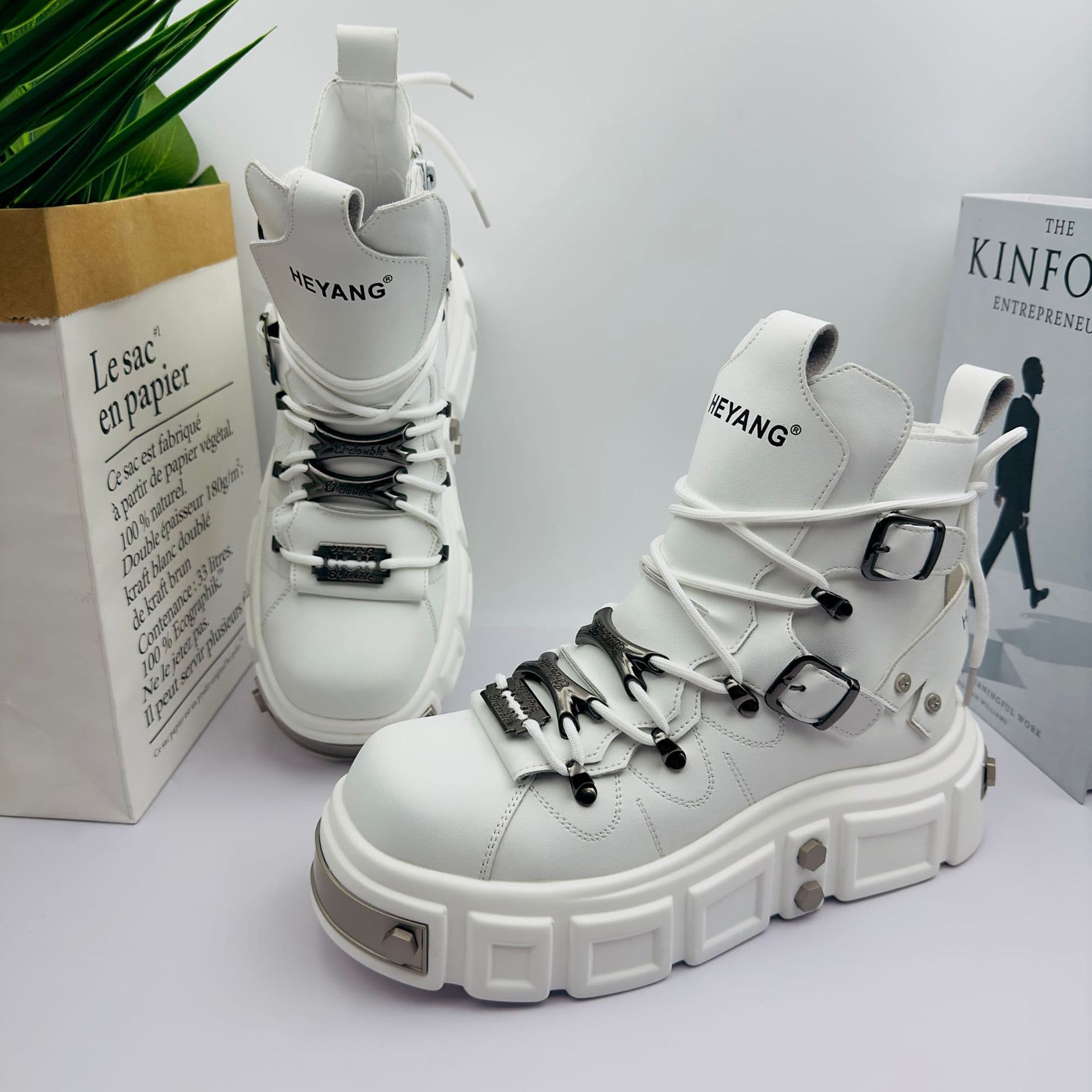 HEYANG Cotton-Lined Martin Boots Men's New Autumn/Winter Mid-Top Cool Streetwear Short Boots Punk Style Thick Sole Motorcycle