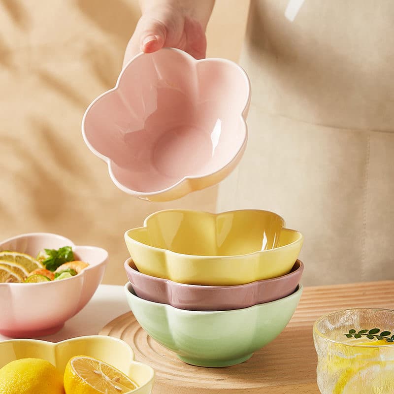 Cute cartoon ceramic personal breakfast oatmeal bowl, household high-looking snack bowl, fruit bowl, small high-looking bowl