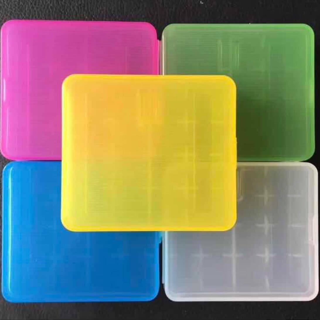 18650 battery case, 18350 storage box, 4-section plastic box, anti-slip, anti-wear, with hook, PP box portable