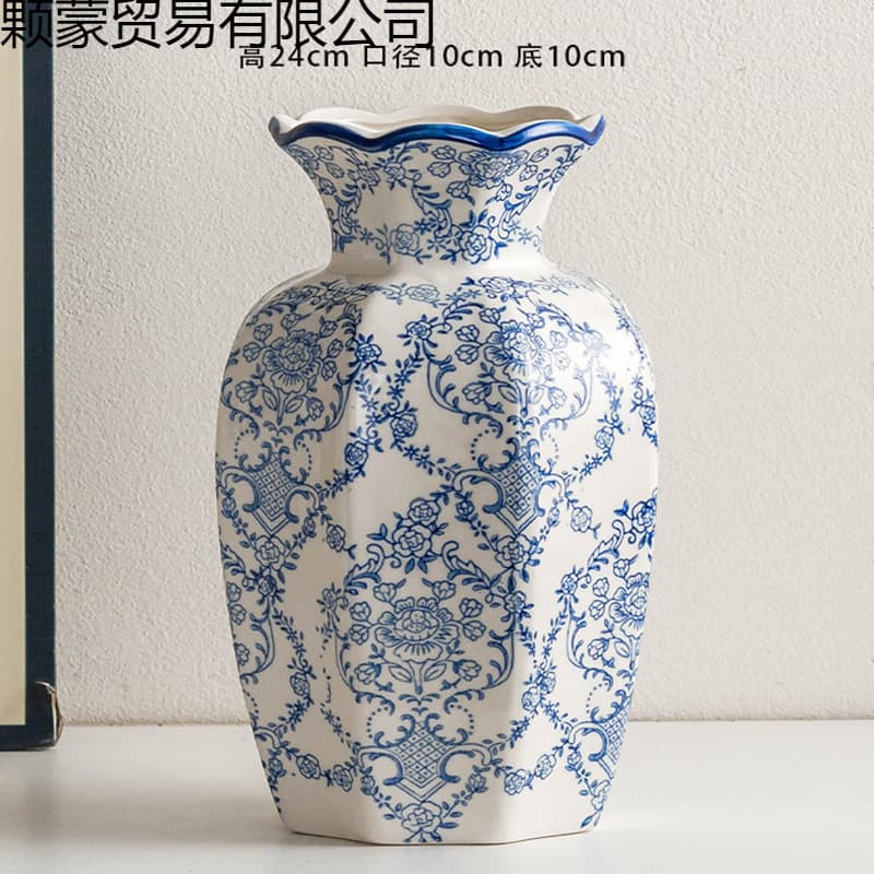 Chinese Style High-End Blue and White Porcelain Vintage Entryway Ceramic Vase for Living Room Flower Arrangement Decorative Ornament Hydroponic Fresh Flowers