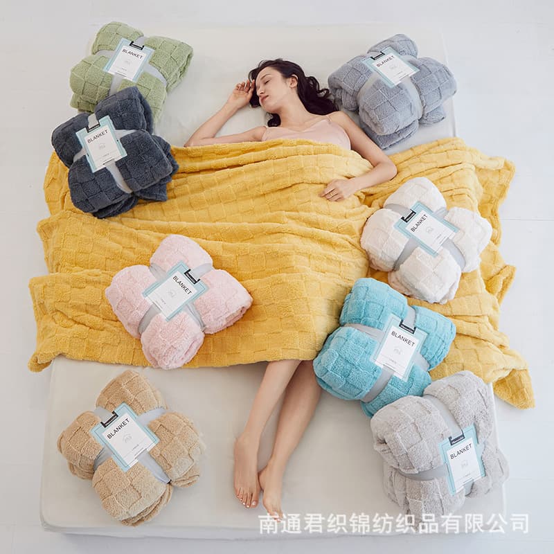 Cross-border Milk Fleece Checkered Blanket, Office Nap Blanket, Sofa Cover Blanket, Air Conditioning Blanket, Bedding Wholesale