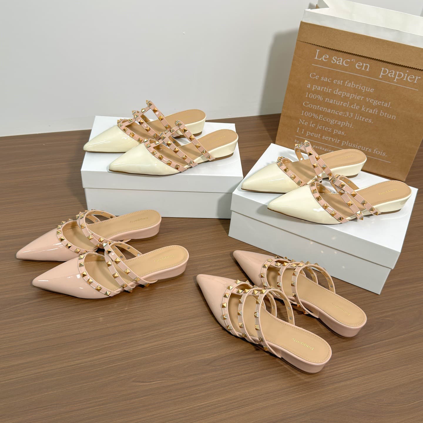 2026 Summer New Style French Rivet Closed-Toe High-Heeled Slippers with Chunky Heels, Fashionable Fairy-Style Sandals, Large Size Women's Shoes