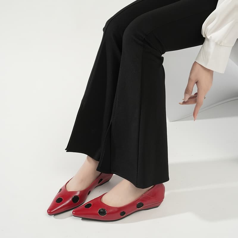 2655-1 New French Retro Polka Dot Cut-Out Shallow Mouth Flat Shoes for Women, Versatile and Unique