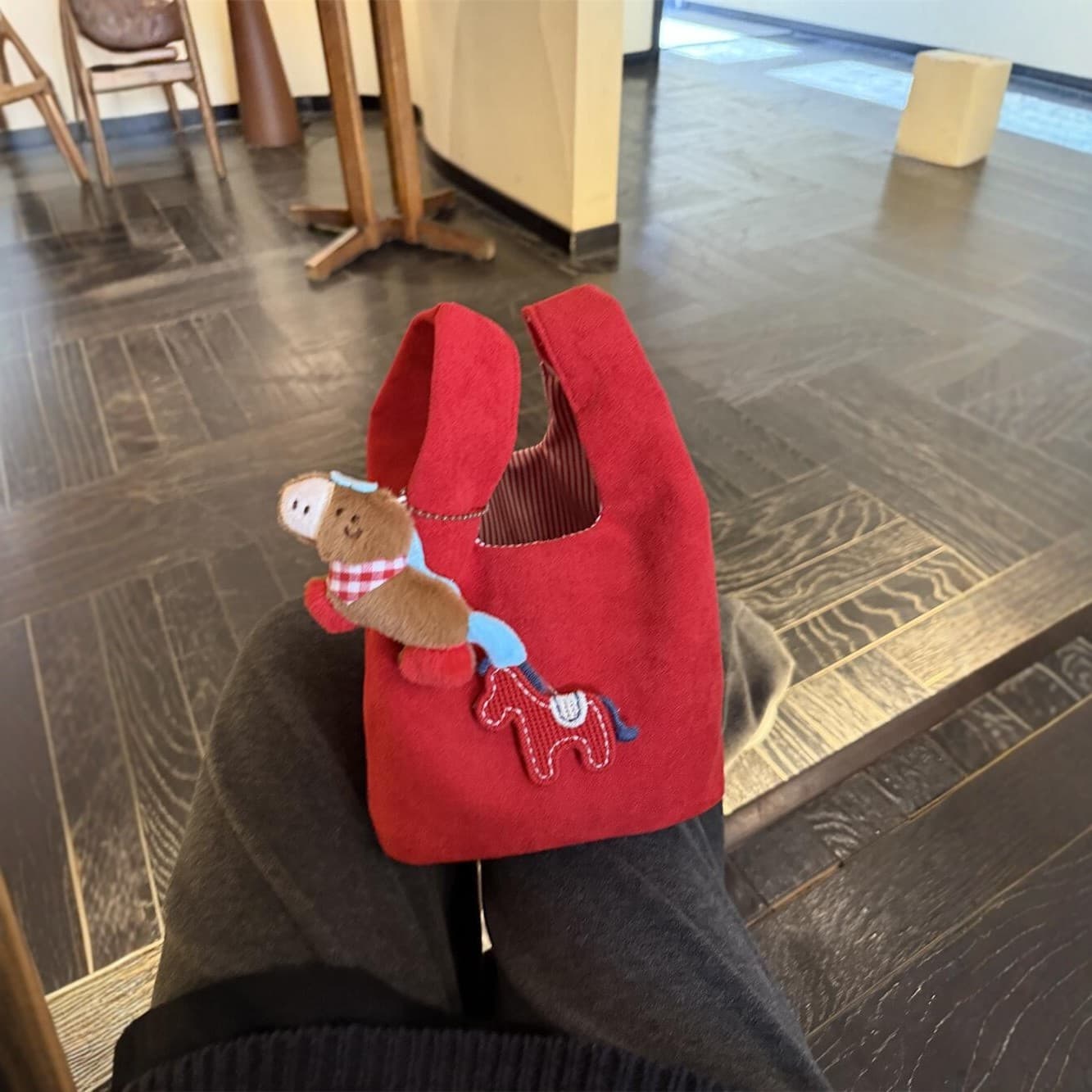 Small commuting bag, cosmetic bag, handbag, red New Year portable pony wrist bag