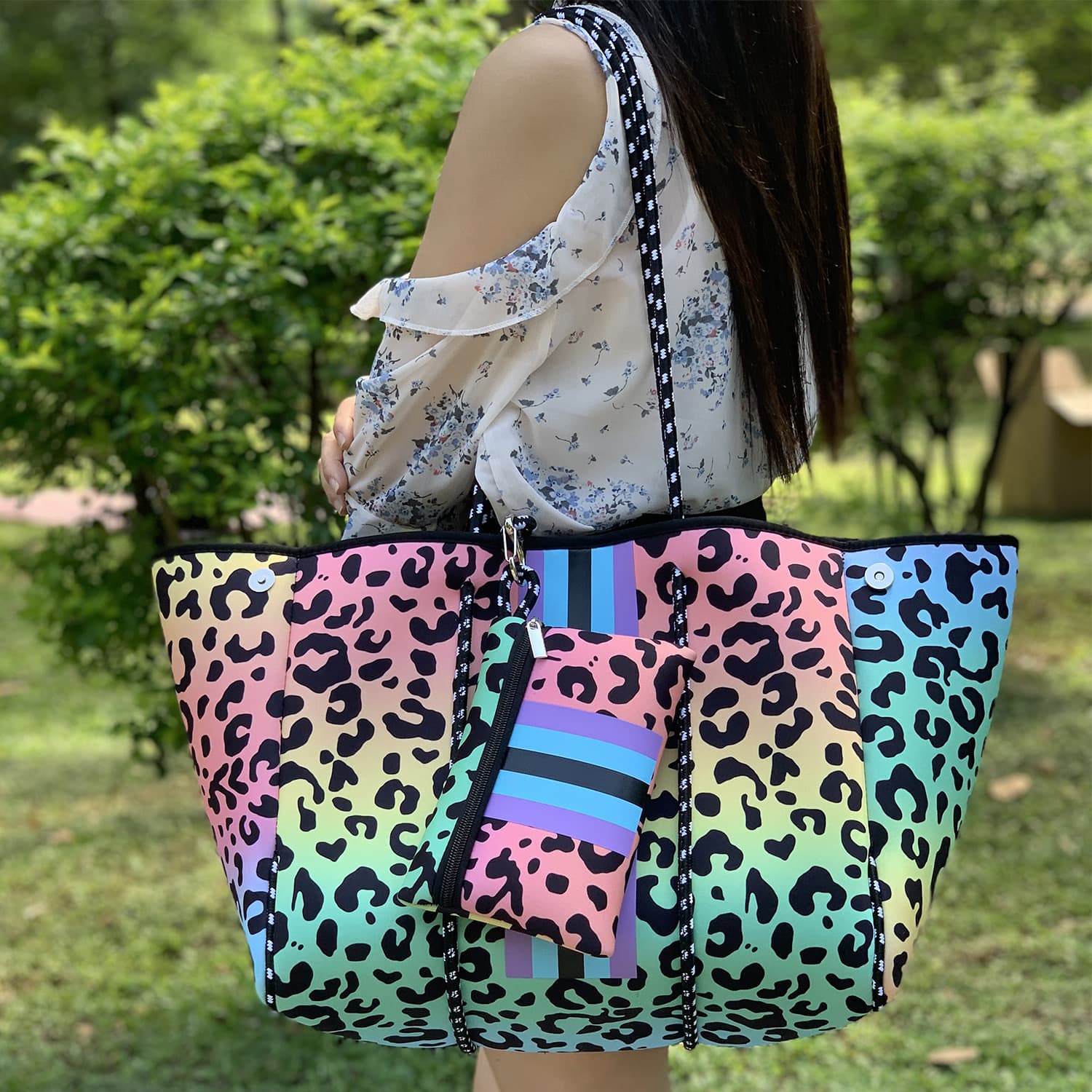 In Stock Large Capacity Perforated Waterproof Diving Material Shoulder Bag Crossbody Mummy Beach Bag Travel Bag Shopping Tote Bag