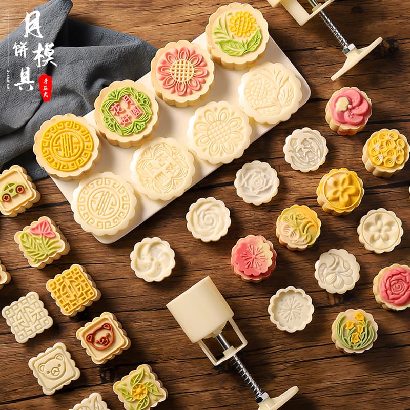 New 50g 75g 100g Traditional Pattern Cartoon Mooncake Mold, Household Hand-Pressed Abrasive Baking Pressed Ice Skin