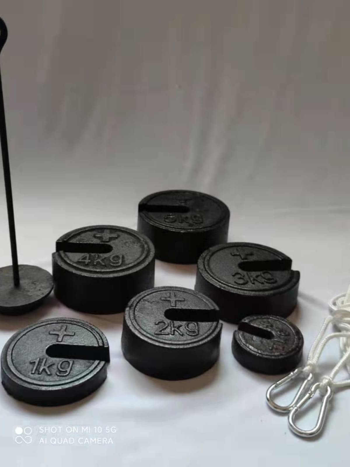 Orthopedic traction weight, traction hook, weight hook, weighing kilogram counterweight, bone traction weight