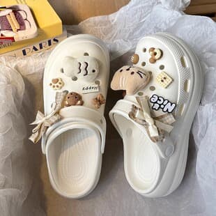 Puff Clog Sandals for Women Summer Outdoor Cat and Fish Pattern Toe-Cover Thick Sole Anti-Slip Wear-Resistant Beach Sandals
