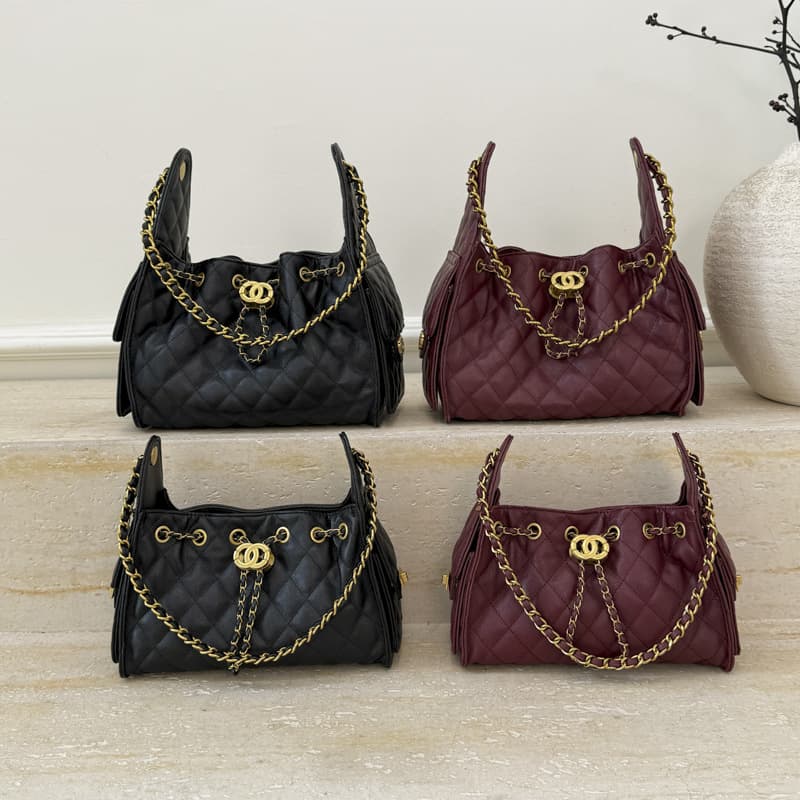 Retro diamond chain small fragrant bucket bag new drawstring buckle armpit bag niche versatile fashion shoulder bag