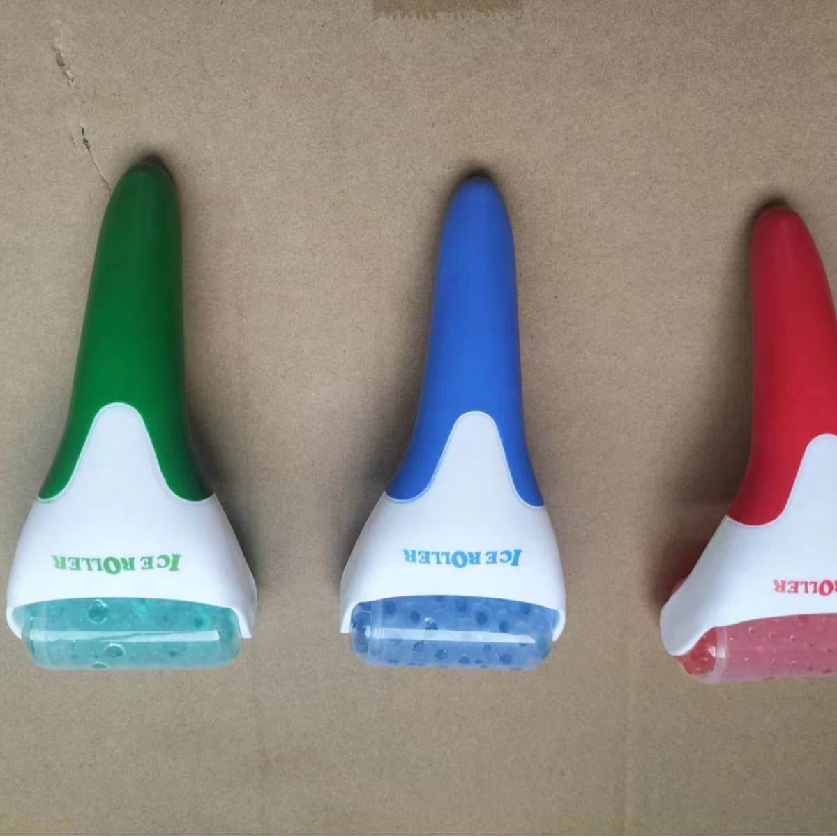 Ice roller massage, facial ice head with ice bead roller for cold compress, massage care, and beauty assistance, available in stock.