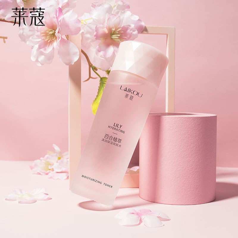 Laikou Lily Botanical Extract Moisturizing Toner 125ml Hydrating and Nourishing Facial Lotion for Women