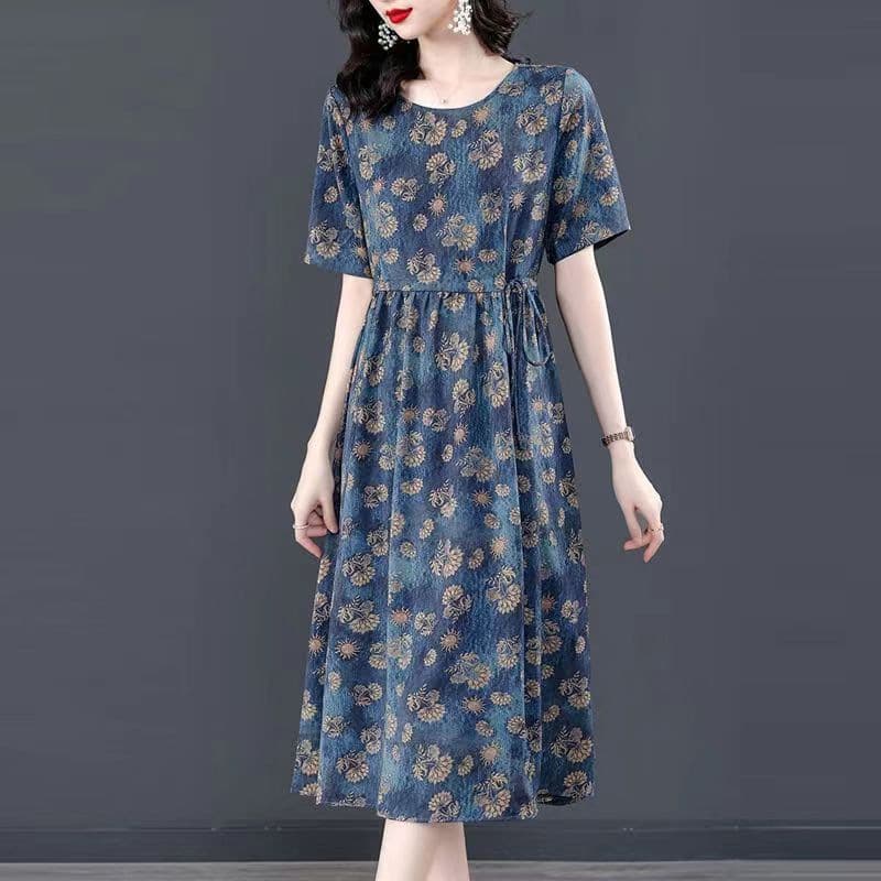 2025 Women's Dress Summer New Loose Middle-Aged Mom Elegant Floral Cool Dress