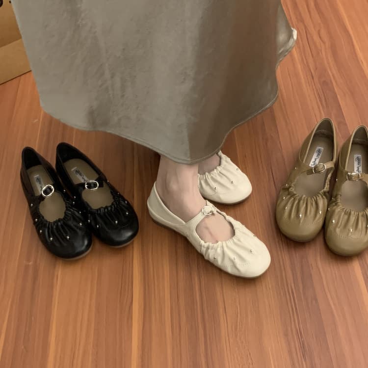 Pleated Retro Buckle Mary Jane Shoes for Women, Rivet Shallow Mouth Flats, Korean Style Soft Leather Soft Sole Grandma Shoes for Women
