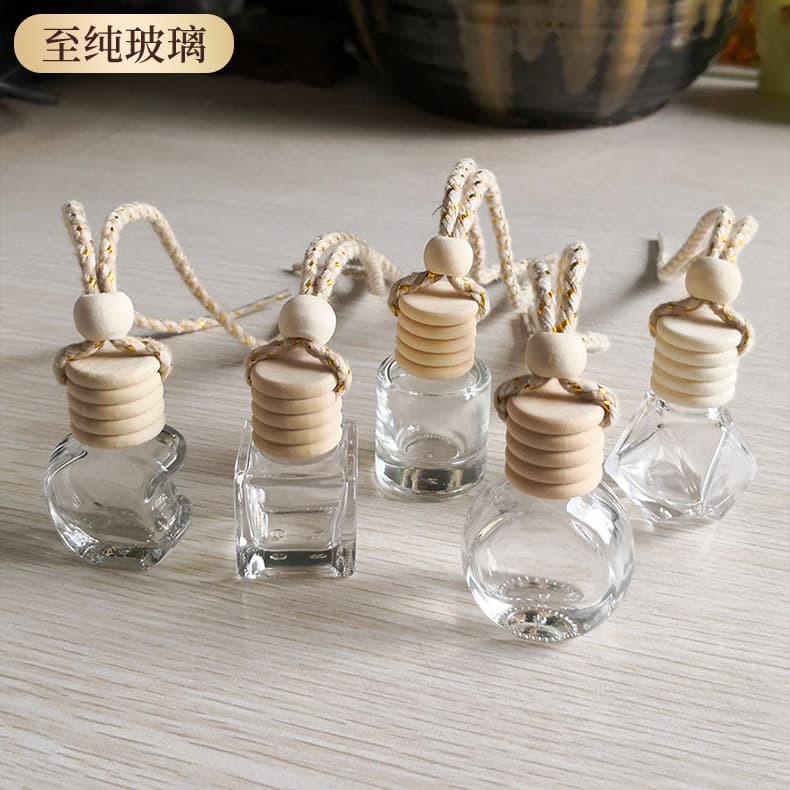 Car Strap Perfume Bottle Car Air Freshener Empty Bottle Glass Hanging Pendant Car Essential Oil Bottle