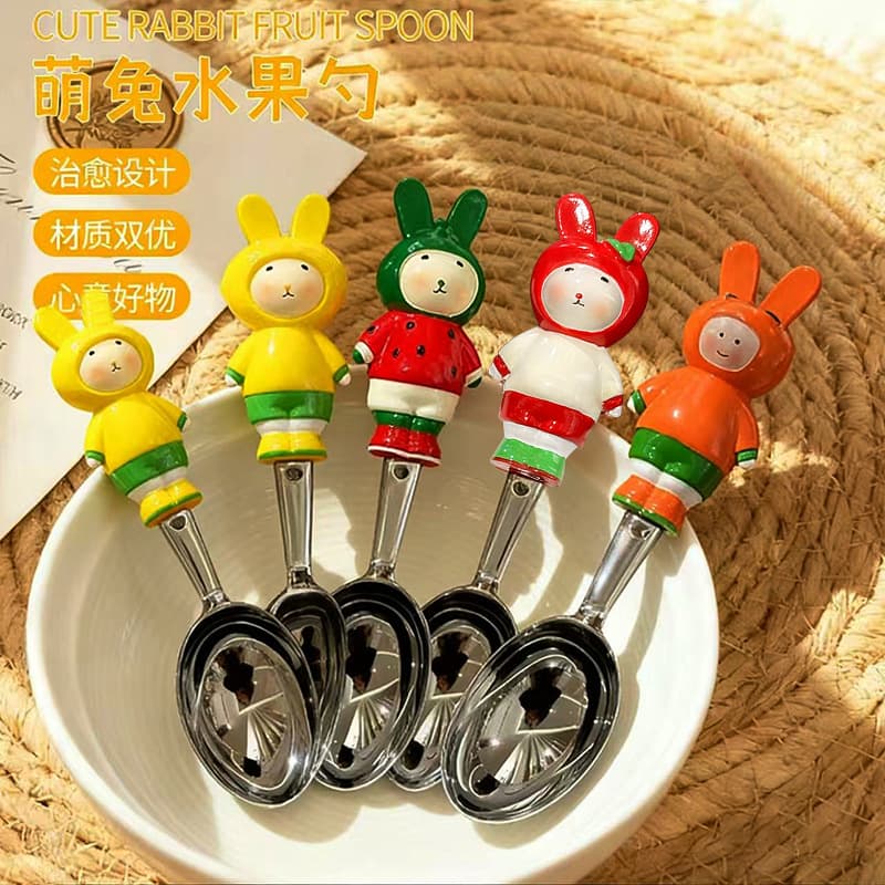 The 100th express delivery of the new home, cute rabbit watermelon spoon, home kitchen rice spoon, fun ice cream dessert spoon