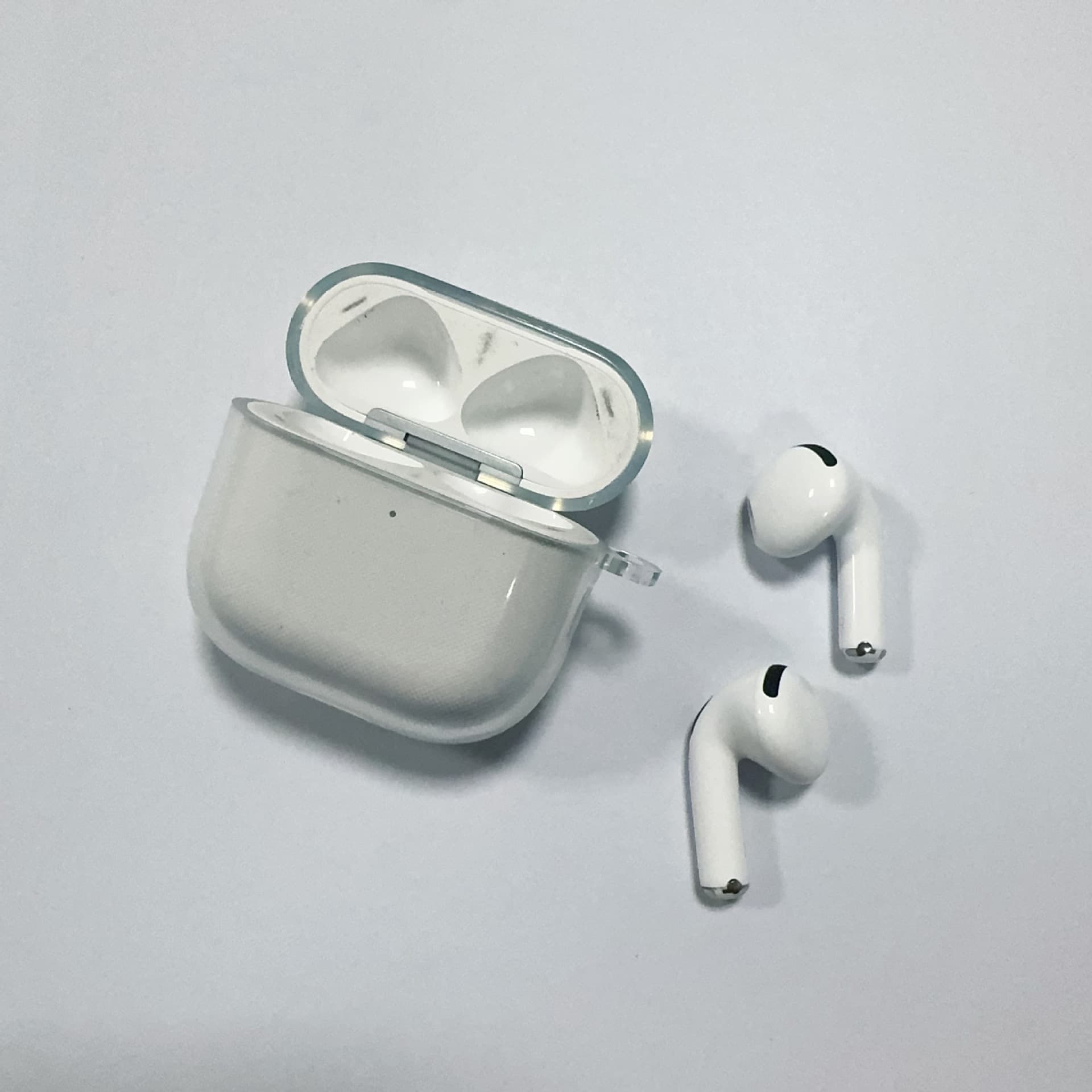New High-Transparency TU Bluetooth Earbud Case for Huaqiang North 6th Gen/AirPods 4, Transparent Anti-Fall Shell