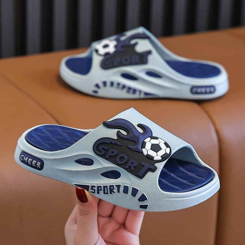 Kids Summer Slippers for Boys and Girls, Indoor and Outdoor Home Non-Slip Soft Sole Slippers for Toddlers and Children, Suitable for Bathing in Summer