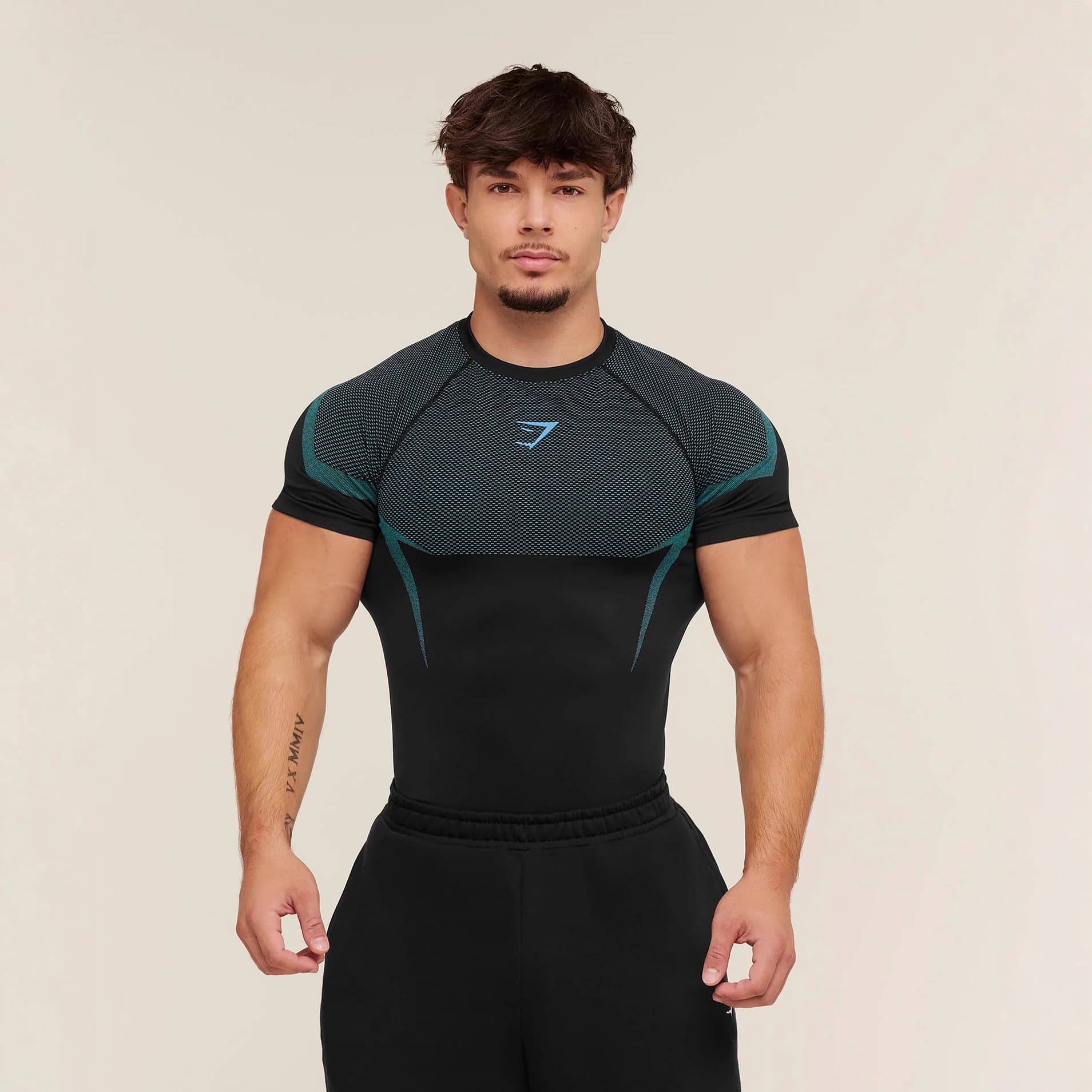 GYMSHARK/ONYX Men's T-Shirt Athletic Training Quick-Dry Breathable Stretch Crew Neck Short Sleeve Compression Workout Top