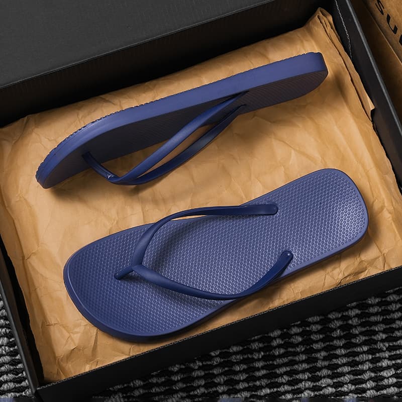 Cross-border Men's Versatile Flip Flops Summer Lightweight Non-slip Soft Sole Casual Thong Sandals Simple Guangdong Beach Slippers