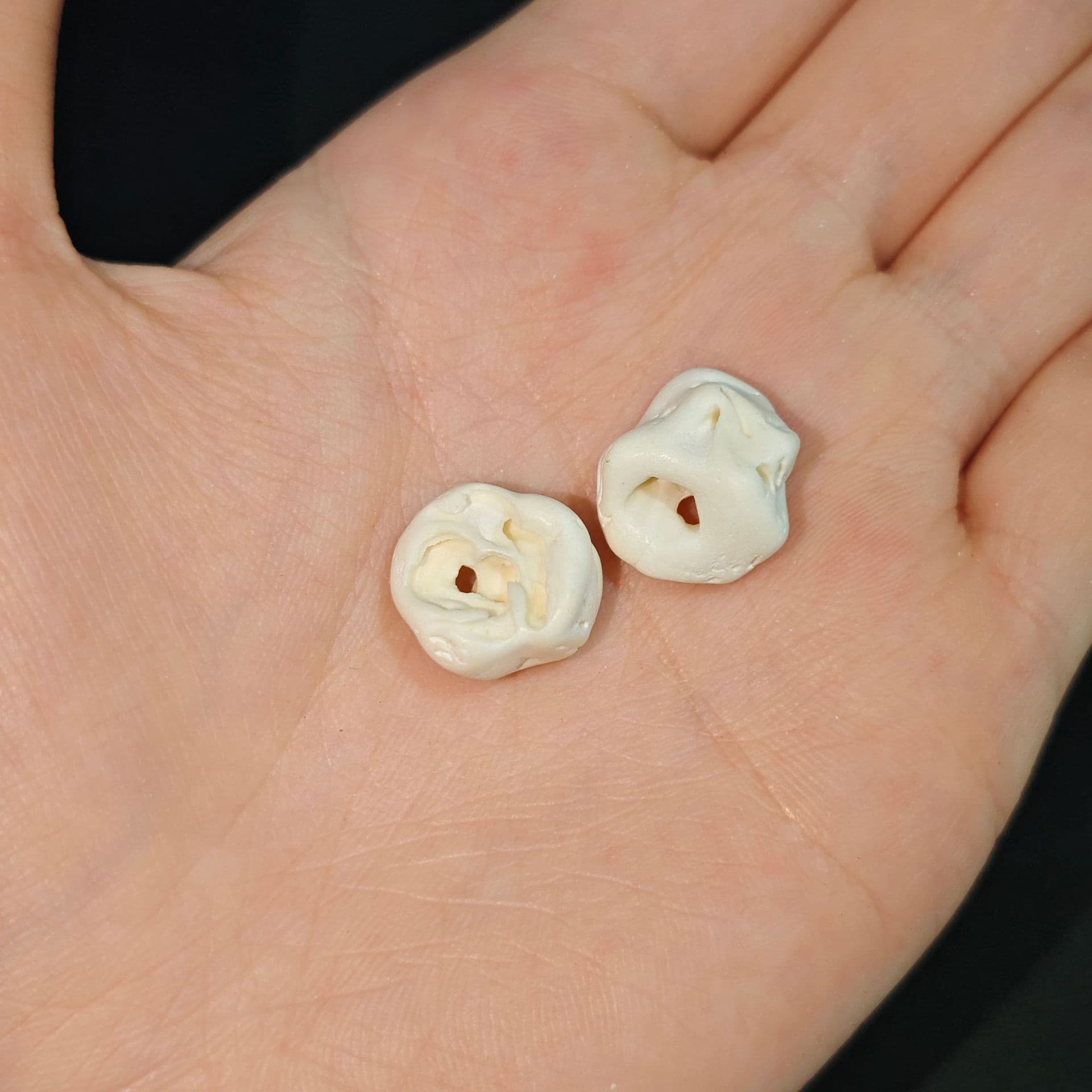 Infant Children Bracelet Accessories Baby Calming Polished Pig Surprise Bone Anti-frightening Pig Ear Bone Specimen