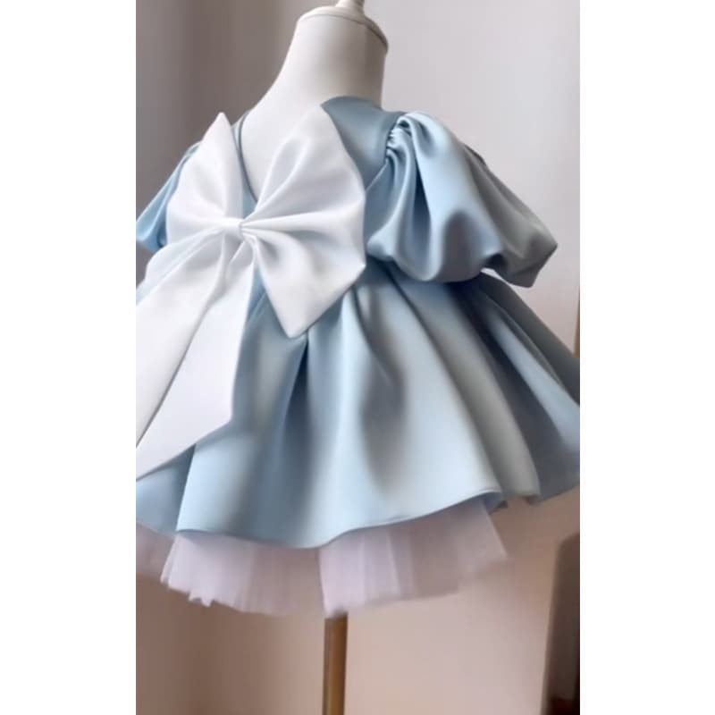 Baby girl satin princess dress 2026 summer new children's blue one-year-old dress small host cross-border shipping